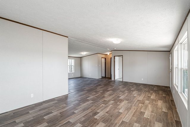 9410 Sunrise Rd, Red Boiling Springs, TN 37150