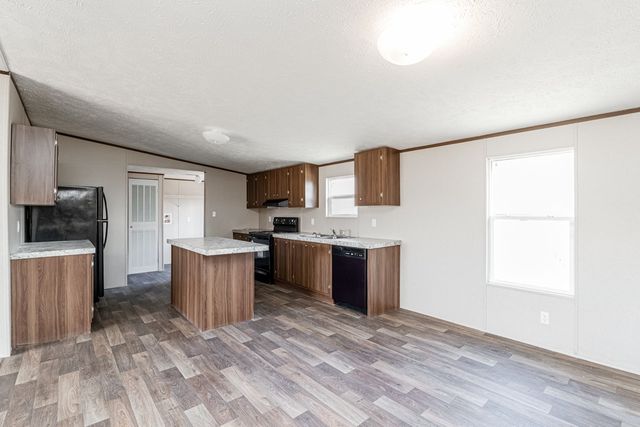 9410 Sunrise Rd, Red Boiling Springs, TN 37150