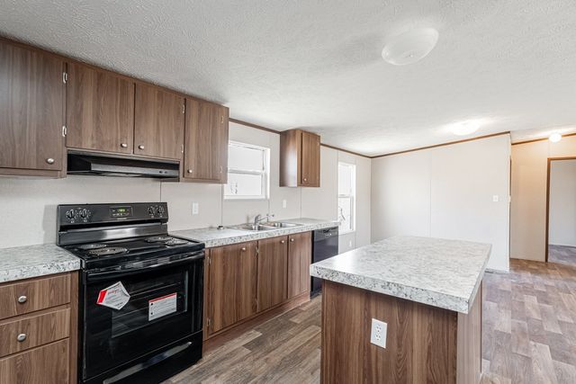 9410 Sunrise Rd, Red Boiling Springs, TN 37150