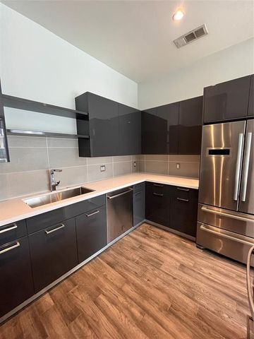 1211 Caroline Street 1708, Houston, TX 77002