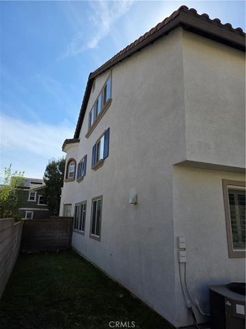 5448 Biella Court, Fontana, CA 92336