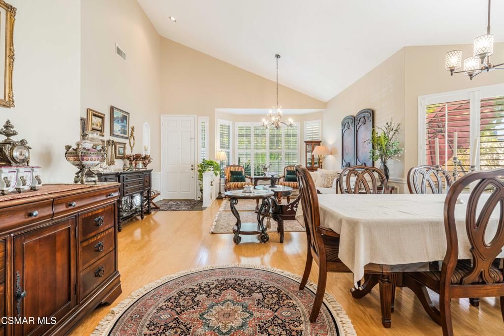542 Timberwood Avenue, Thousand Oaks, CA 91360 — photo 2