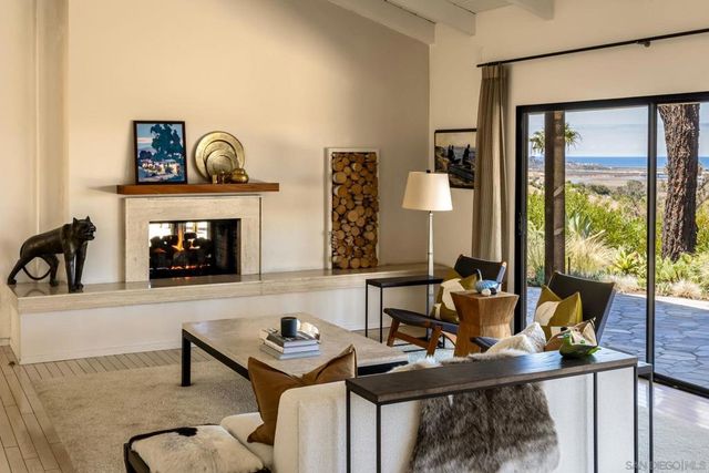 16532 Los Morros, Rancho Santa Fe, CA 92067
