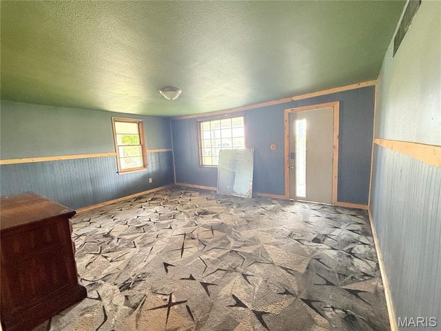 2110 State Highway OO, Farmington, MO 63640