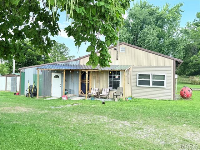 2110 State Highway OO, Farmington, MO 63640