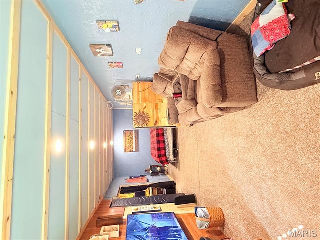 2110 State Highway OO, Farmington, MO 63640