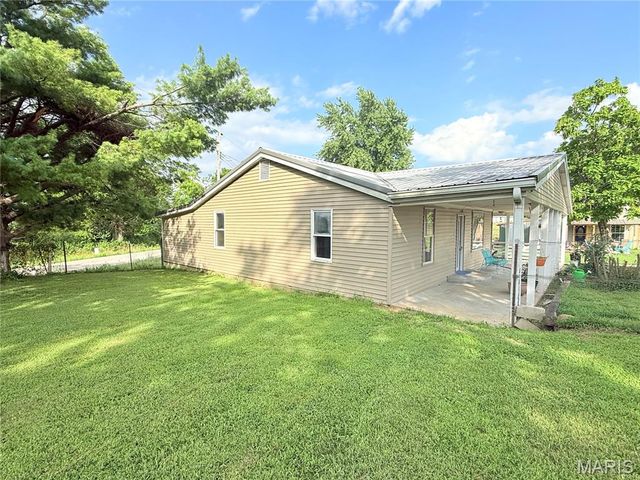 2110 State Highway OO, Farmington, MO 63640