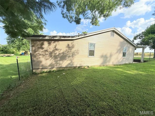 2110 State Highway OO, Farmington, MO 63640