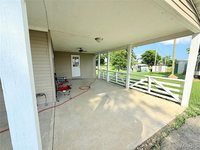 2110 State Highway OO, Farmington, MO 63640