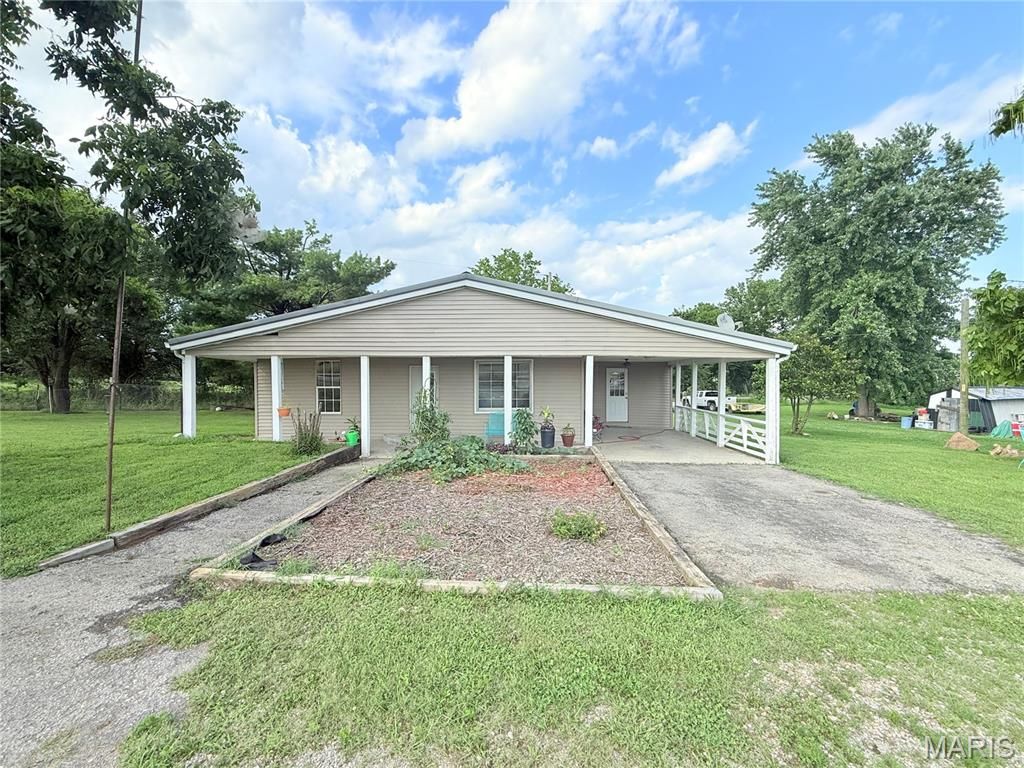 2110 State Highway OO, Farmington, MO 63640