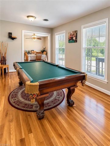 1011 W Mountain Street, Kernersville, NC 27284