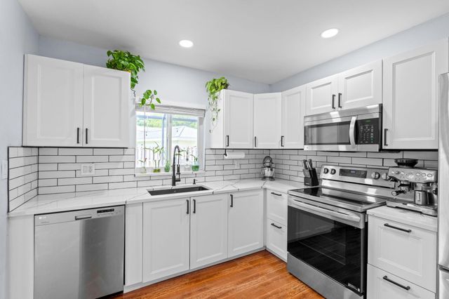 6711 NW 28th Avenue, Fort Lauderdale, FL 33309