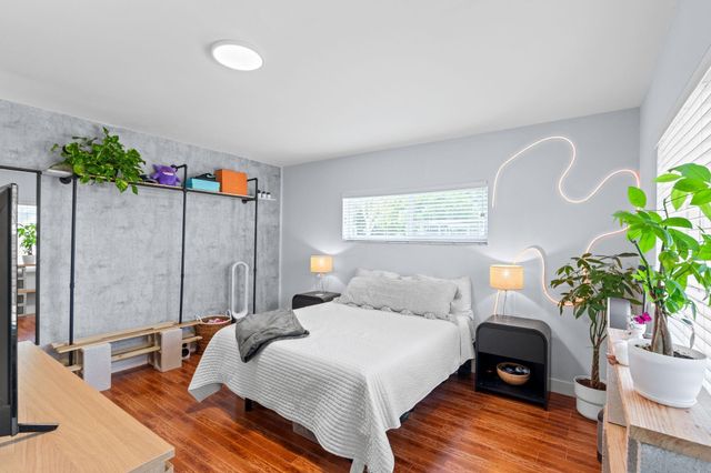 6711 NW 28th Avenue, Fort Lauderdale, FL 33309