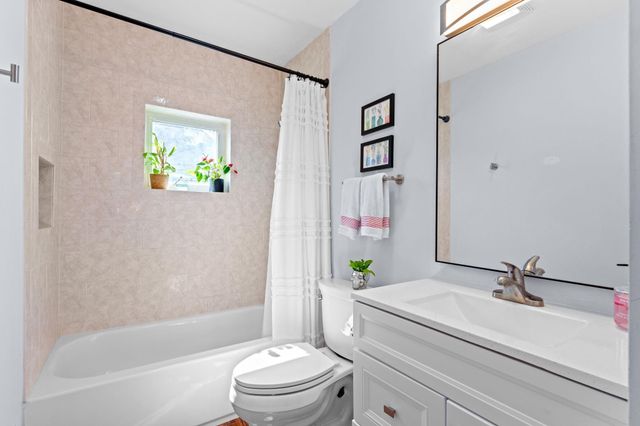 6711 NW 28th Avenue, Fort Lauderdale, FL 33309