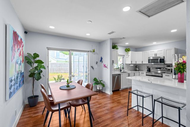 6711 NW 28th Avenue, Fort Lauderdale, FL 33309