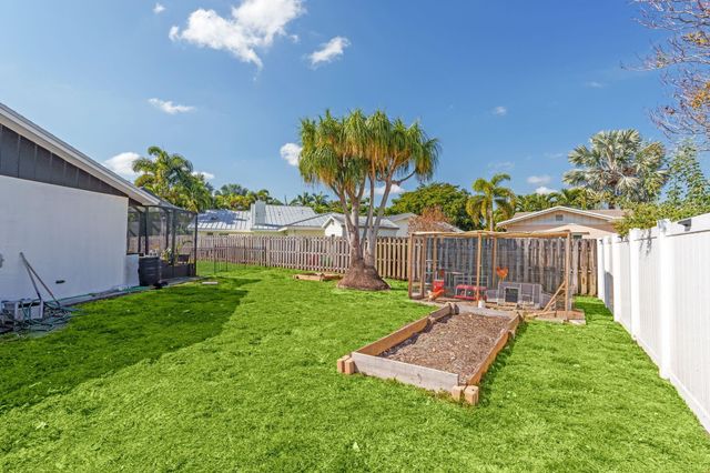 6711 NW 28th Avenue, Fort Lauderdale, FL 33309