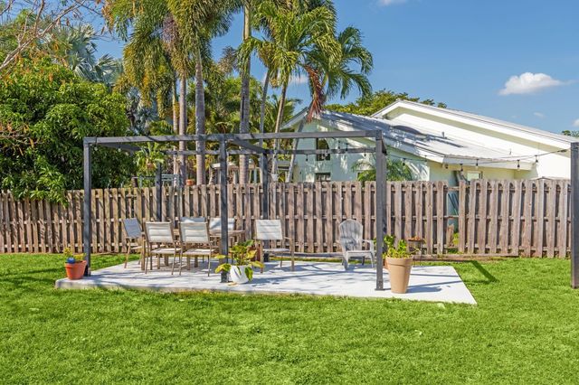 6711 NW 28th Avenue, Fort Lauderdale, FL 33309