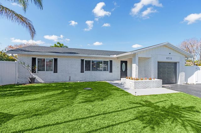 6711 NW 28th Avenue, Fort Lauderdale, FL 33309