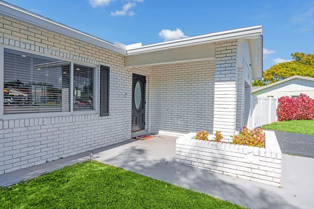 6711 NW 28th Avenue, Fort Lauderdale, FL 33309