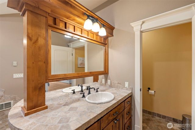 4211 168th Lane, Long Beach, WA 98631