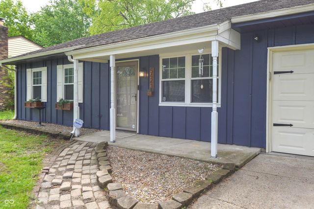 5423 Lobo Drive, Indianapolis, IN 46237
