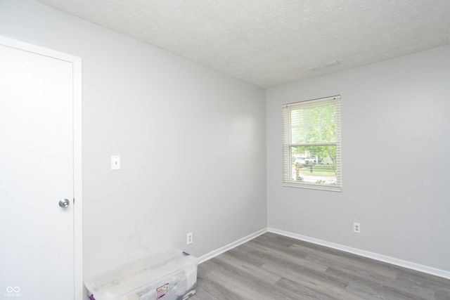 5423 Lobo Drive, Indianapolis, IN 46237