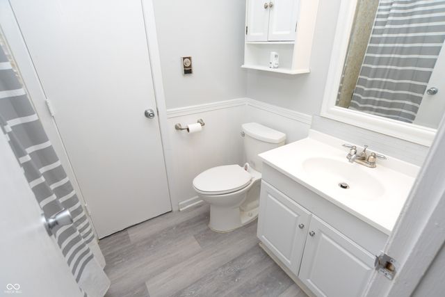 5423 Lobo Drive, Indianapolis, IN 46237