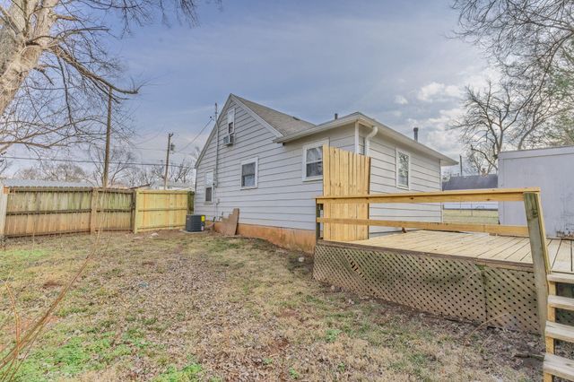 629 S Glenn Avenue, Springfield, MO 65802