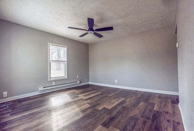 629 S Glenn Avenue, Springfield, MO 65802