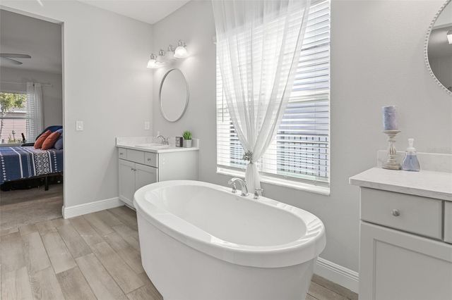 5540 DEL CORONADO DRIVE, Apollo Beach, FL 33572