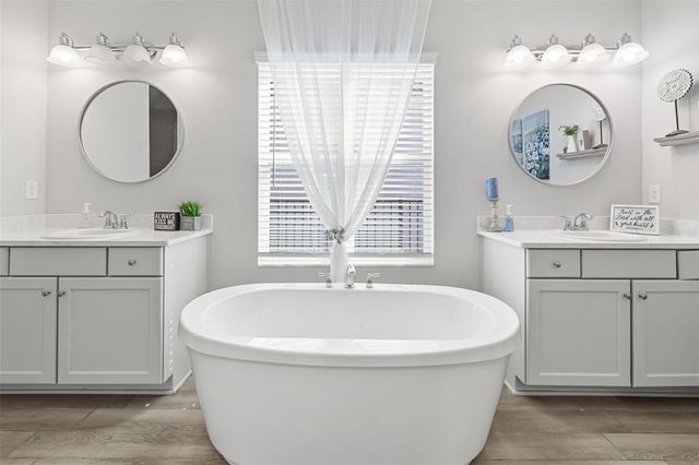 5540 DEL CORONADO DRIVE, Apollo Beach, FL 33572