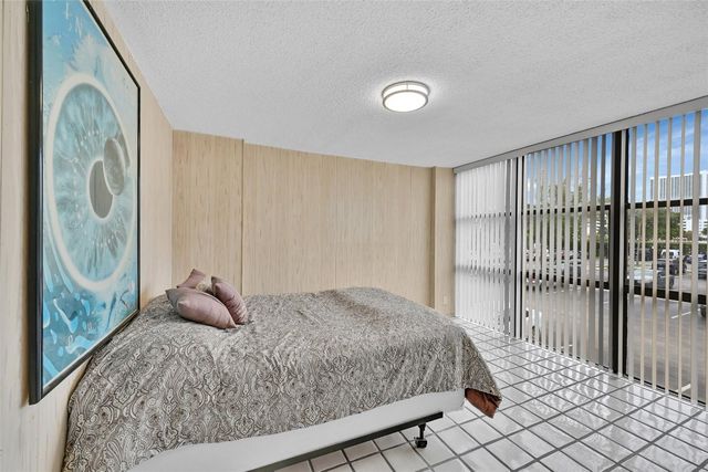 800 Parkview Drive 218, Hallandale Beach, FL 33009