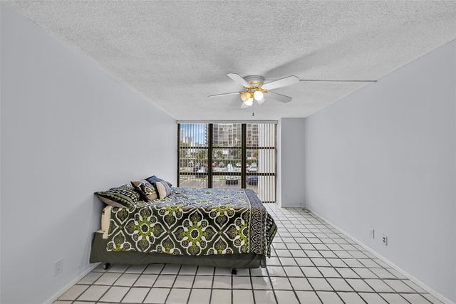 800 Parkview Drive 218, Hallandale Beach, FL 33009