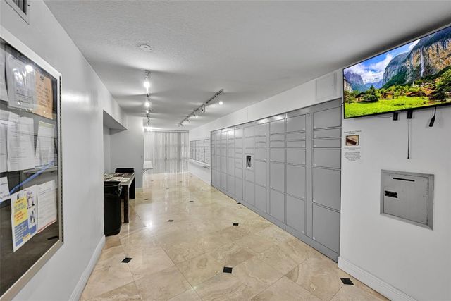 800 Parkview Drive 218, Hallandale Beach, FL 33009