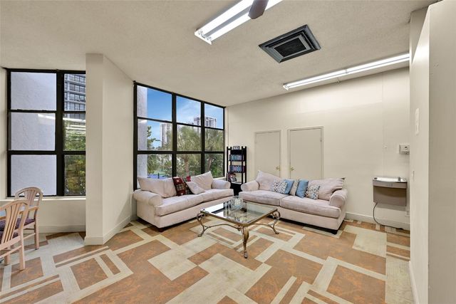 800 Parkview Drive 218, Hallandale Beach, FL 33009