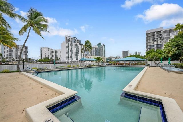 800 Parkview Drive 218, Hallandale Beach, FL 33009
