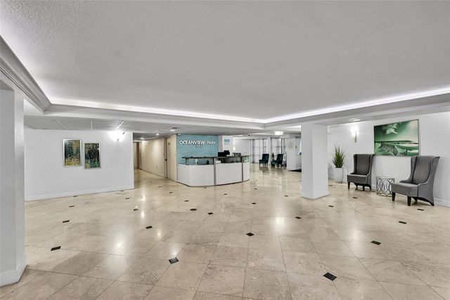 800 Parkview Drive 218, Hallandale Beach, FL 33009