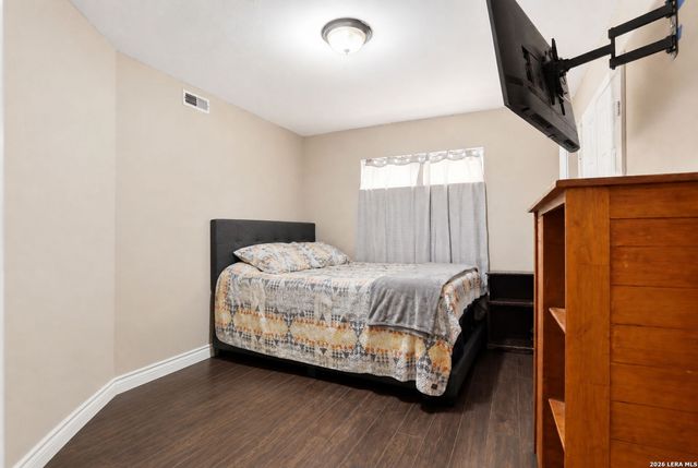 109 ATWATER DR, Castle Hills, TX 78213