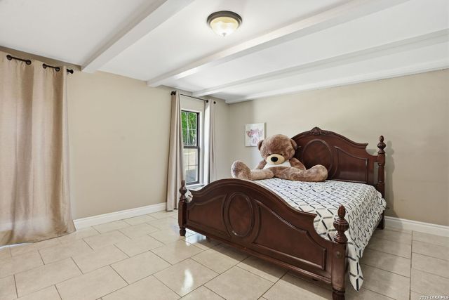 109 ATWATER DR, Castle Hills, TX 78213