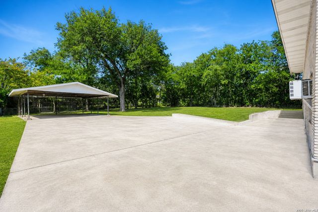 109 ATWATER DR, Castle Hills, TX 78213