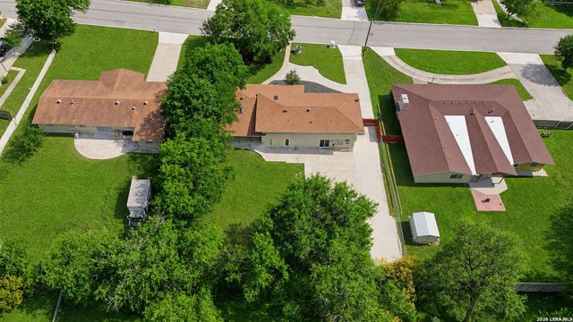 109 ATWATER DR, Castle Hills, TX 78213