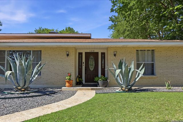 109 ATWATER DR, Castle Hills, TX 78213