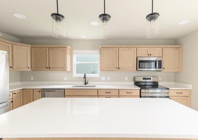 1085 Tundra Avenue, Oregon, WI 53575