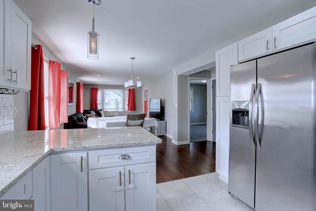 3320 WOODSIDE, Parkville, MD 21234