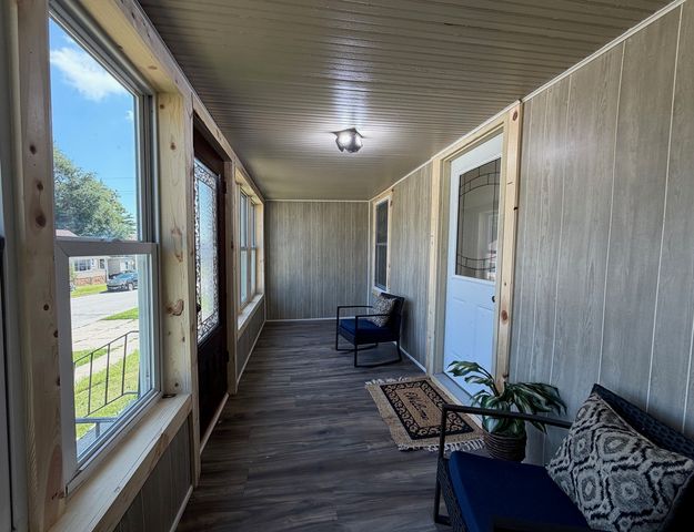 212 W Nevada Street, Marshalltown, IA 50158