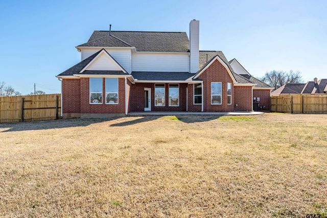 100 Thames Dr, Bullard, TX 75757