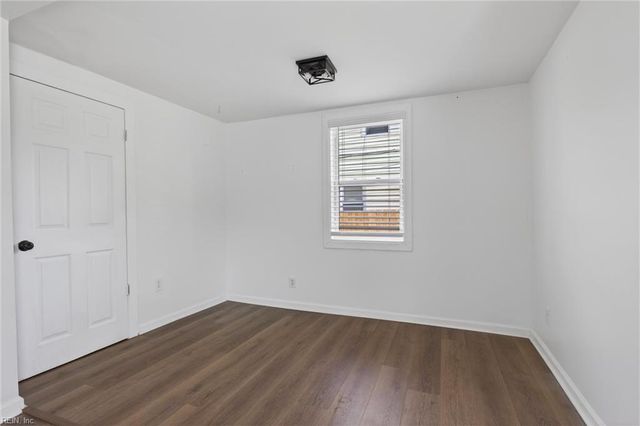 8507 Chapin ST, Norfolk, VA 23503