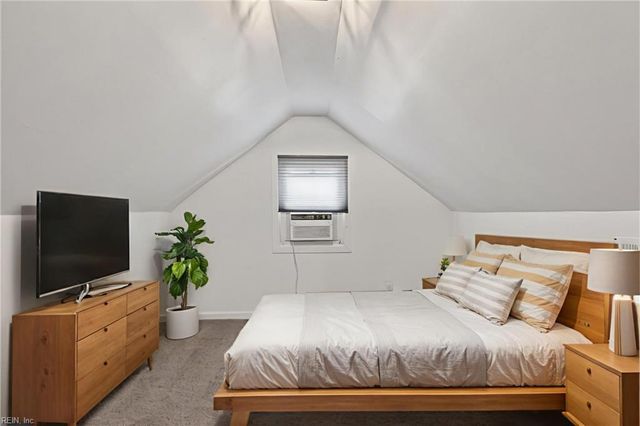 8507 Chapin ST, Norfolk, VA 23503