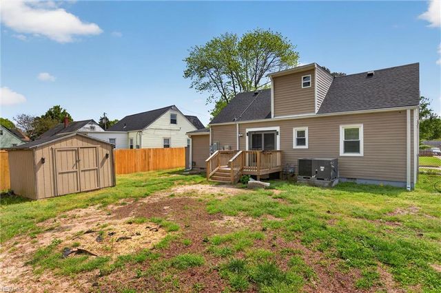 8507 Chapin ST, Norfolk, VA 23503