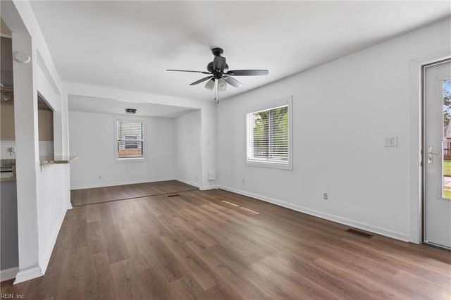 8507 Chapin ST, Norfolk, VA 23503